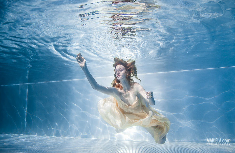 Name:  11-woman-underwater-photography-by-rafal-makiela.jpg
Views: 490
Size:  140.3 KB