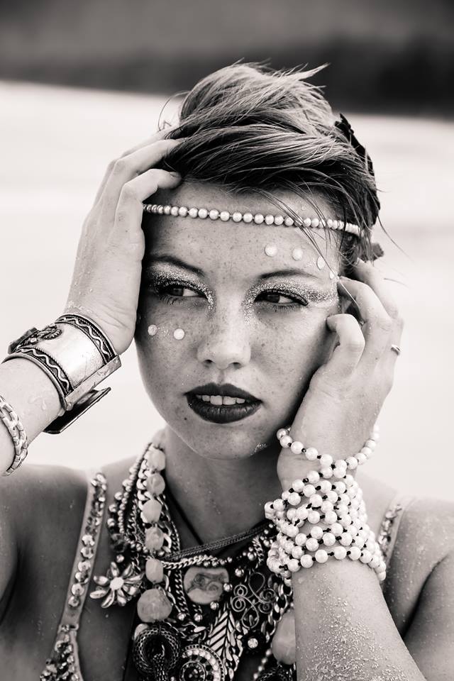 Name:  black and white mermaid.jpg
Views: 1011
Size:  84.4 KB