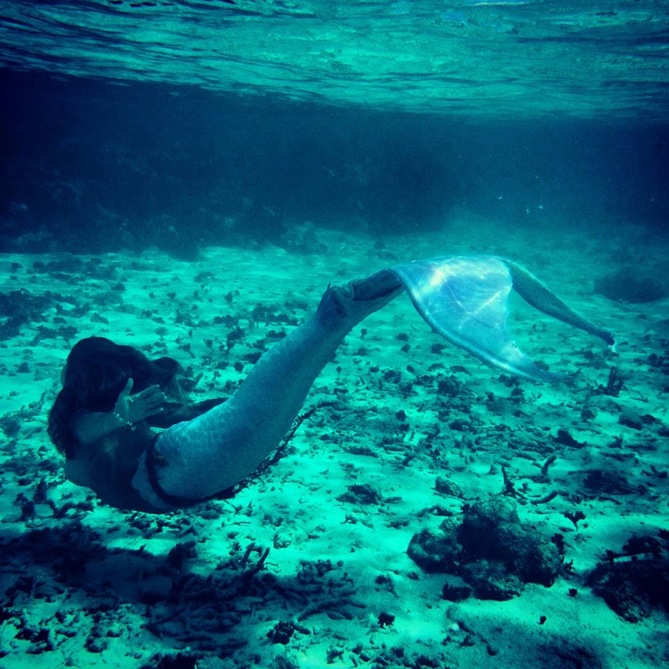 Name:  mermaid maria in Belize.jpg
Views: 915
Size:  151.9 KB
