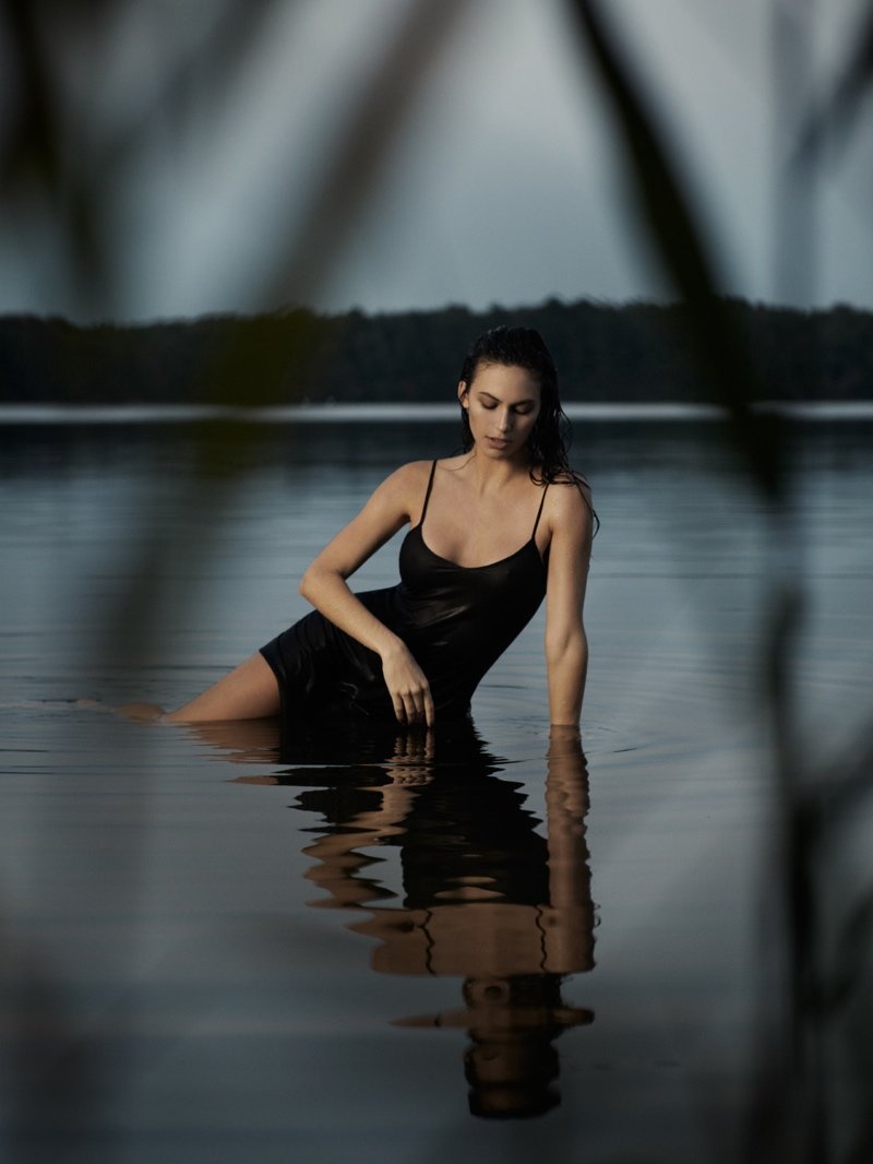Name:  jourdan-paul-de-luna3.jpg
Views: 469
Size:  66.4 KB