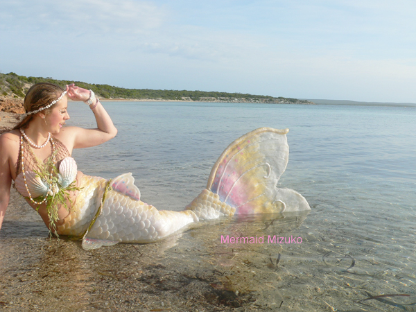 Name:  Mizuko11Small.jpg
Views: 880
Size:  269.0 KB