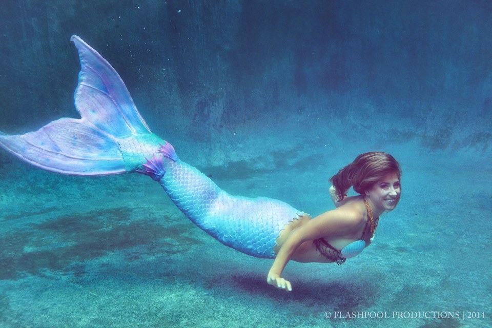 Name:  Mermaid underwater.jpg
Views: 1057
Size:  127.4 KB