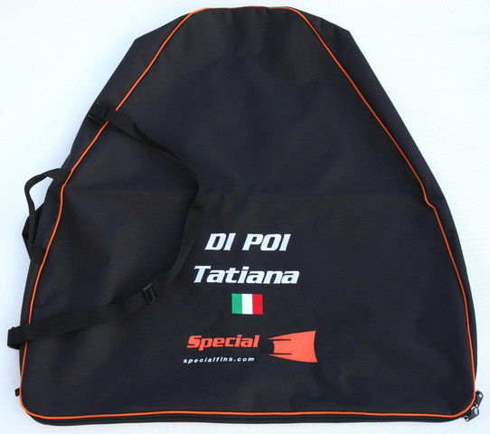 Name:  bolsas-aleta-buceo-32773-3422057.jpg
Views: 617
Size:  41.0 KB