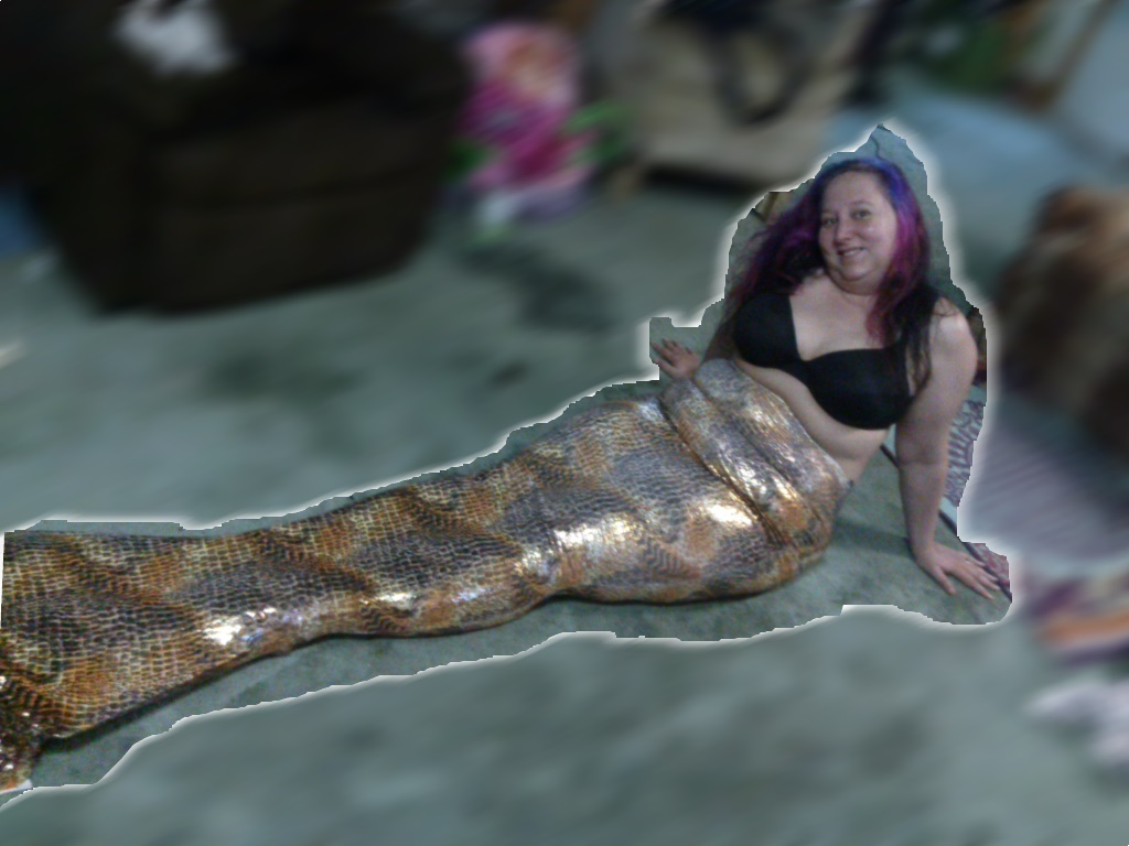 Name:  mefulltail1.jpg
Views: 835
Size:  138.1 KB