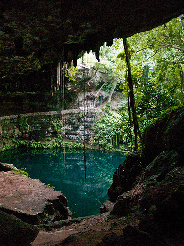 Name:  Riviera-Maya-Cenotes.jpg
Views: 328
Size:  198.9 KB