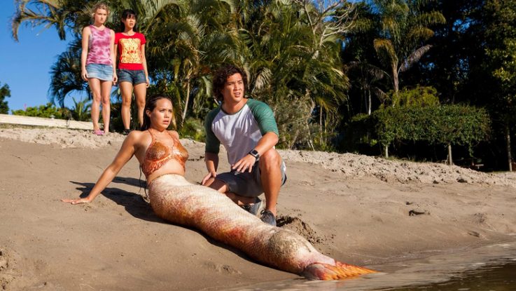 Name:  Mako-Mermaids-season-3-Episode-1-A-Visit-from-the-East-737x415.jpg
Views: 3642
Size:  78.7 KB