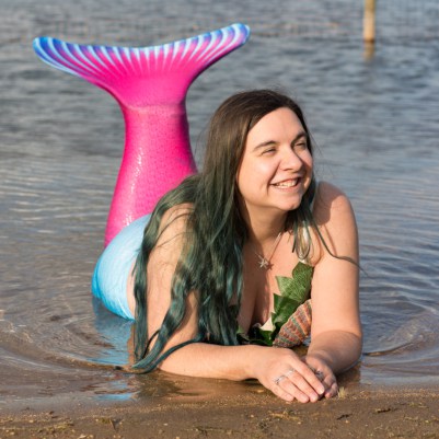 Name:  lake-mermaiding-51.jpg
Views: 506
Size:  65.7 KB